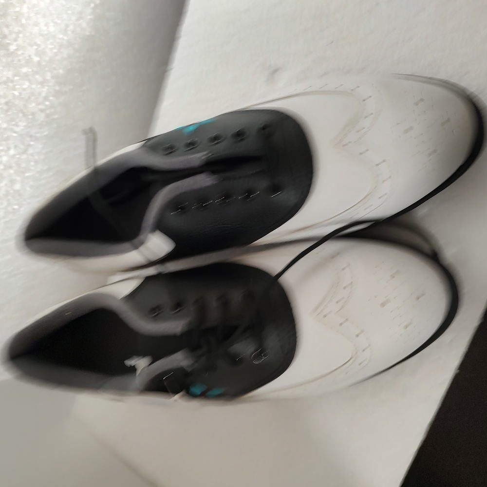 Black and White Golf Shoes Dexter Size 10 New In The Box